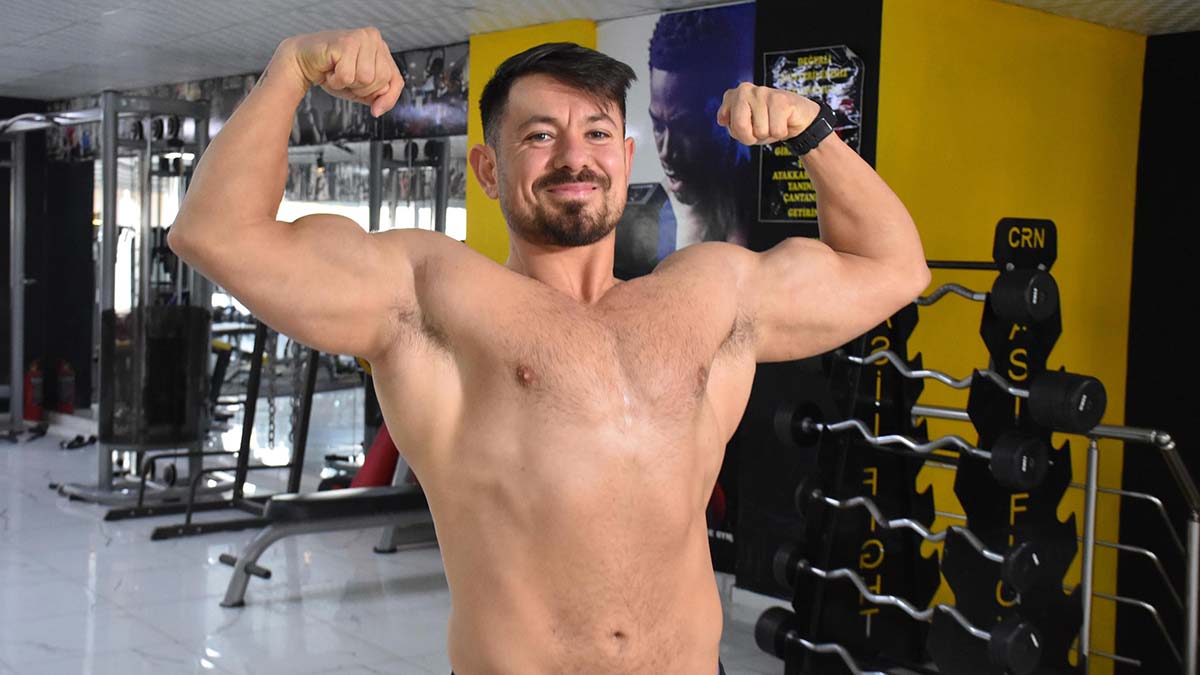 Sakatlanınca vücut geliştirmeye yöneldi şampiyon oldu