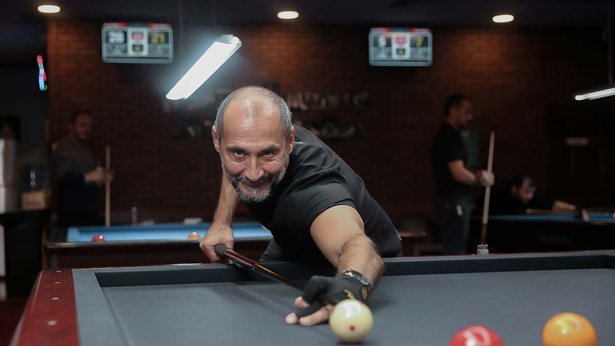 " Diğer oyuncuları seyrediyorum, birtakım değişiklikler gördüm, kendimi adapte etmem gerektiğini düşündüm. Vuruş pozisyonum bile değişti"