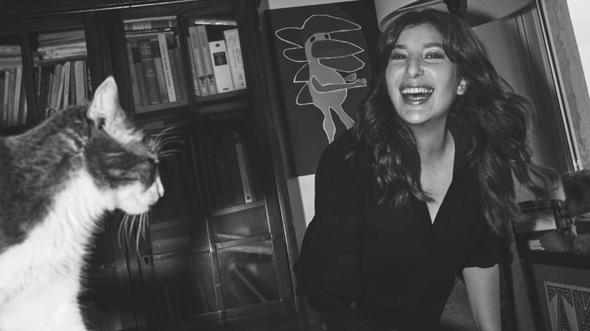 Şebnem Bozoklu, yeteneği ile konuşulduğu kadar, duyarlılığıyla da sosyal sorumluluk projelerine gönülden destek veriyor.