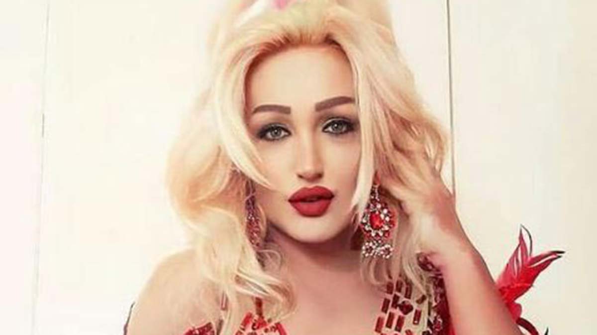 "Kendimi kurtarmak için geriye çekildiğim sırada tişörtüm yırtıldı. Bana yine küfürler edip 'Ben Semiha Yankı'yım, seni burada yaşatmam' dedi"