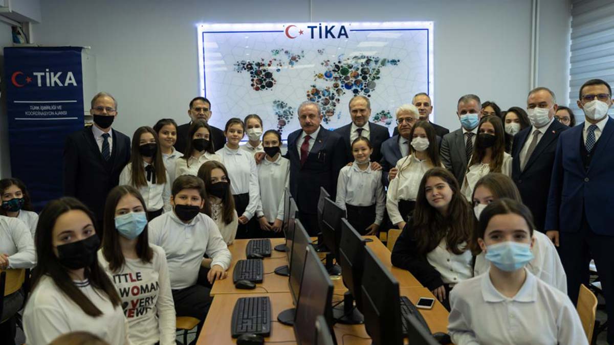 " Yerli Kovid-19 aşısı Turkovac’ın geliştirilmesi sürecinde son aşamaya gelinmiştir."