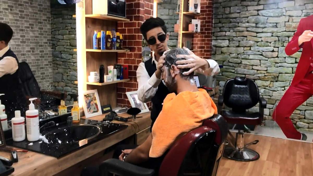 Sosyal medyadaki tokatçı berbere saldırı