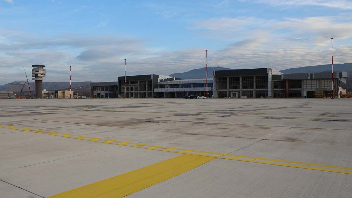 Tokat Havalimanı inşaatında sona yaklaşıldı