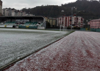 Trabzon'da dolu etkili oldu