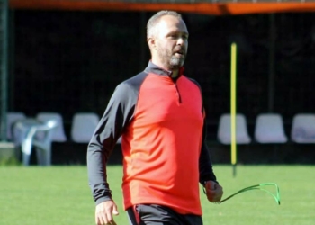 Turgutluspor Nazım Gülay ile yoluna devam ediyor