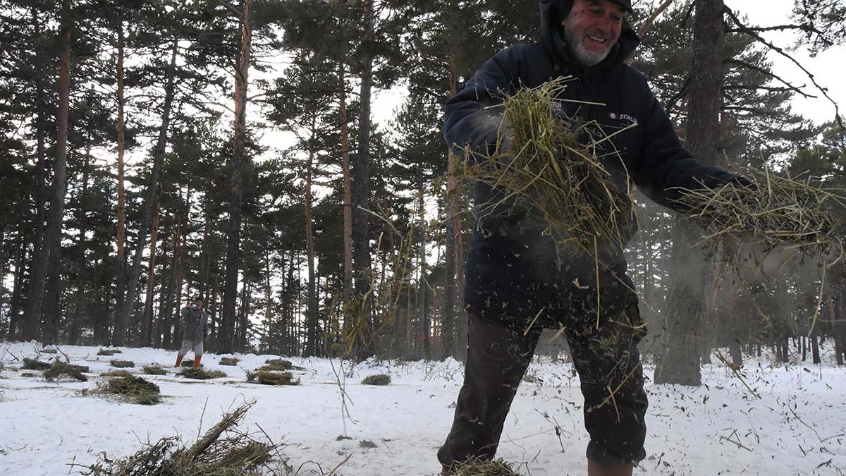 " Bu yıl da yeni başladık. Köylülerimize ve Milli Parklar görevlilerimize teşekkür ediyorum"
