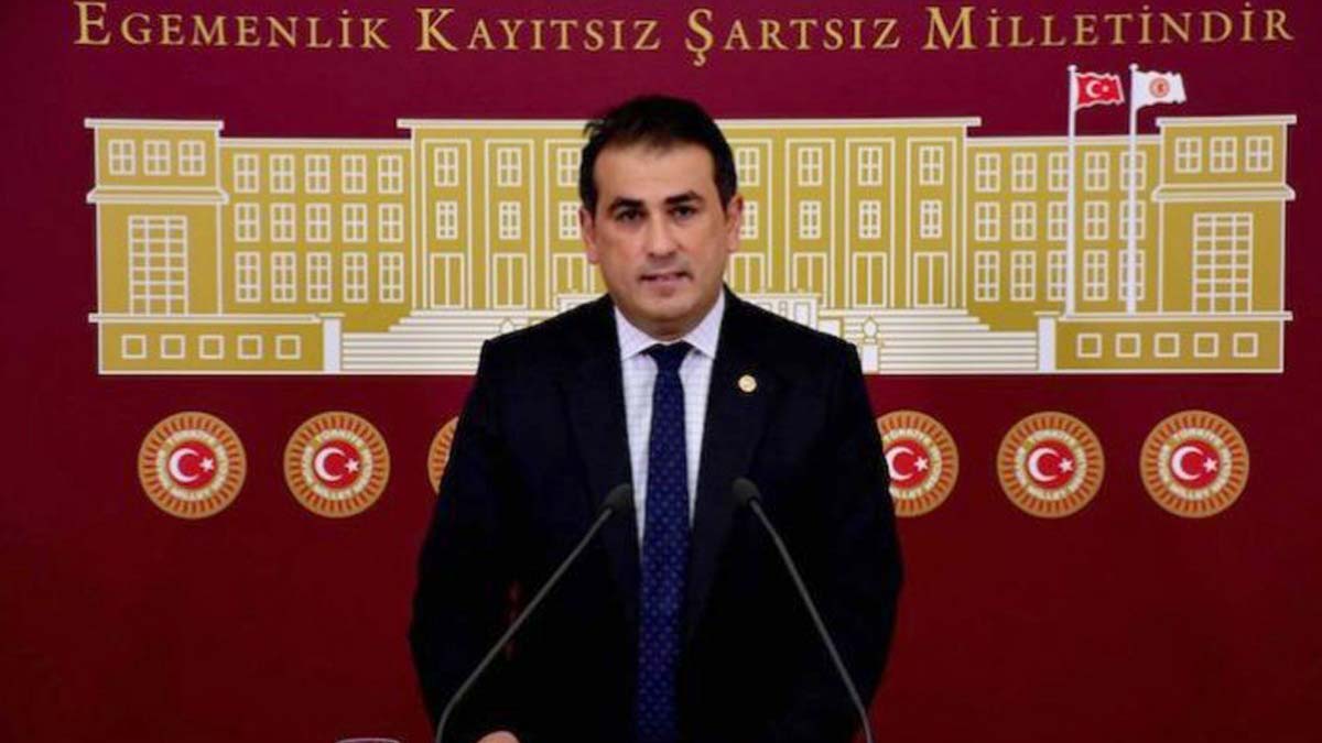 Adalet kişiye yere ve zamana göre değişmez