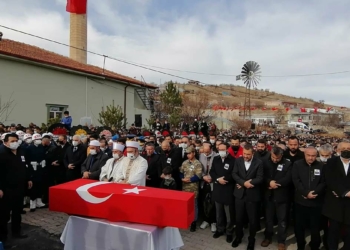 Uzman Çavuş İdris Aksöz son yolculuğuna uğurlandı