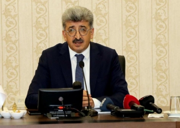 Van Valisi: Beklenen büyük dalga gerçekleşmedi