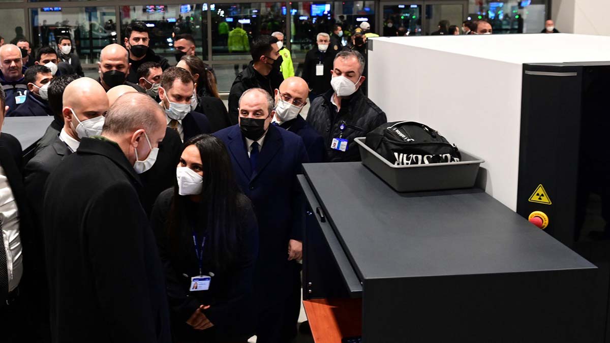 Varank: X-Ray cihazları artık yerli olarak üretiliyor