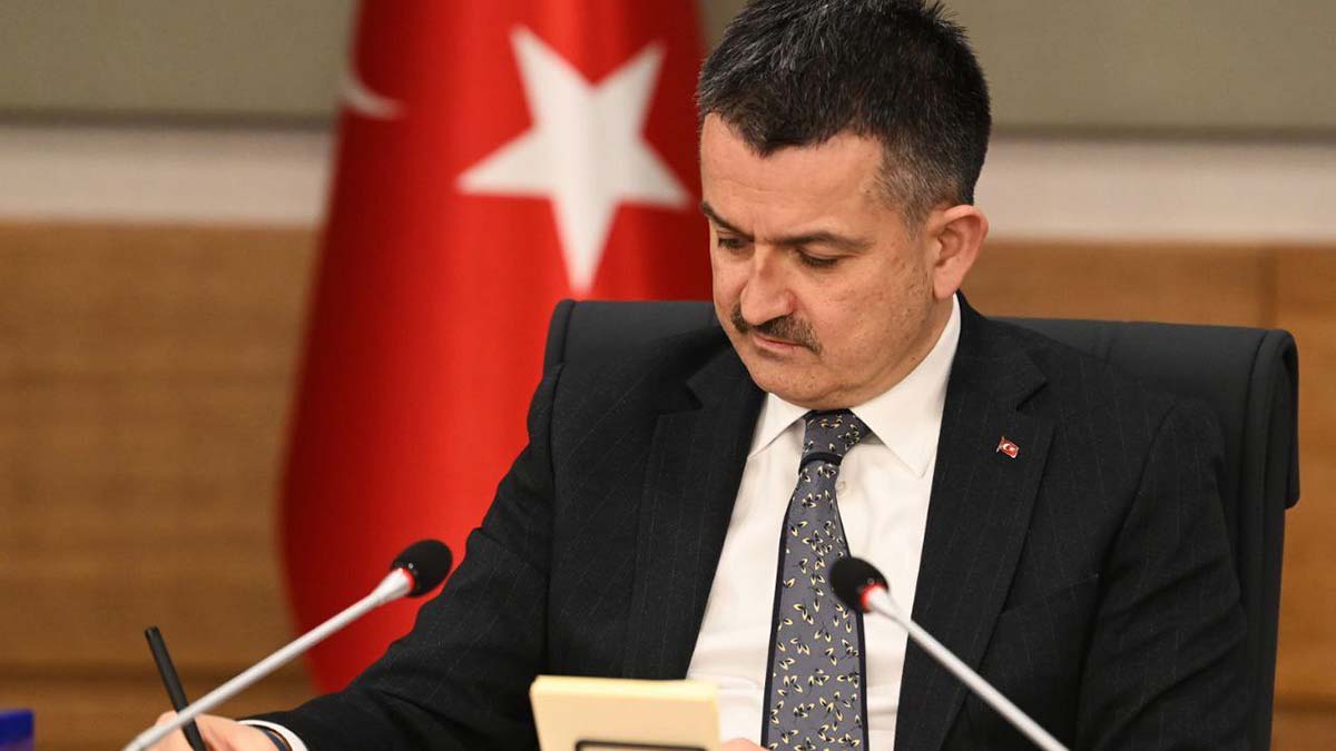 "Veterinerlerin üstlendiği rol hayati öneme sahip"