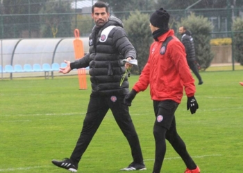 Volkan Demirel Karagümrük'te ilk idmanına çıktı