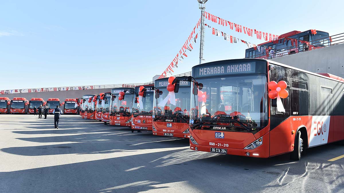 Başkent yeni otobüsleri ile buluşuyor