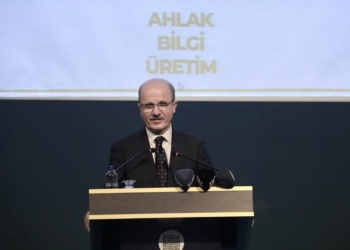 YÖK Başkanı: Üniversite demek gelenek demek