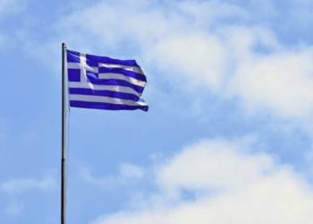 Yunanistan'da göçmen teknesi battı