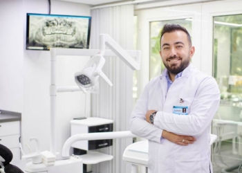 Zoraki gülümsemek mutluluk hormonunu artırıyor