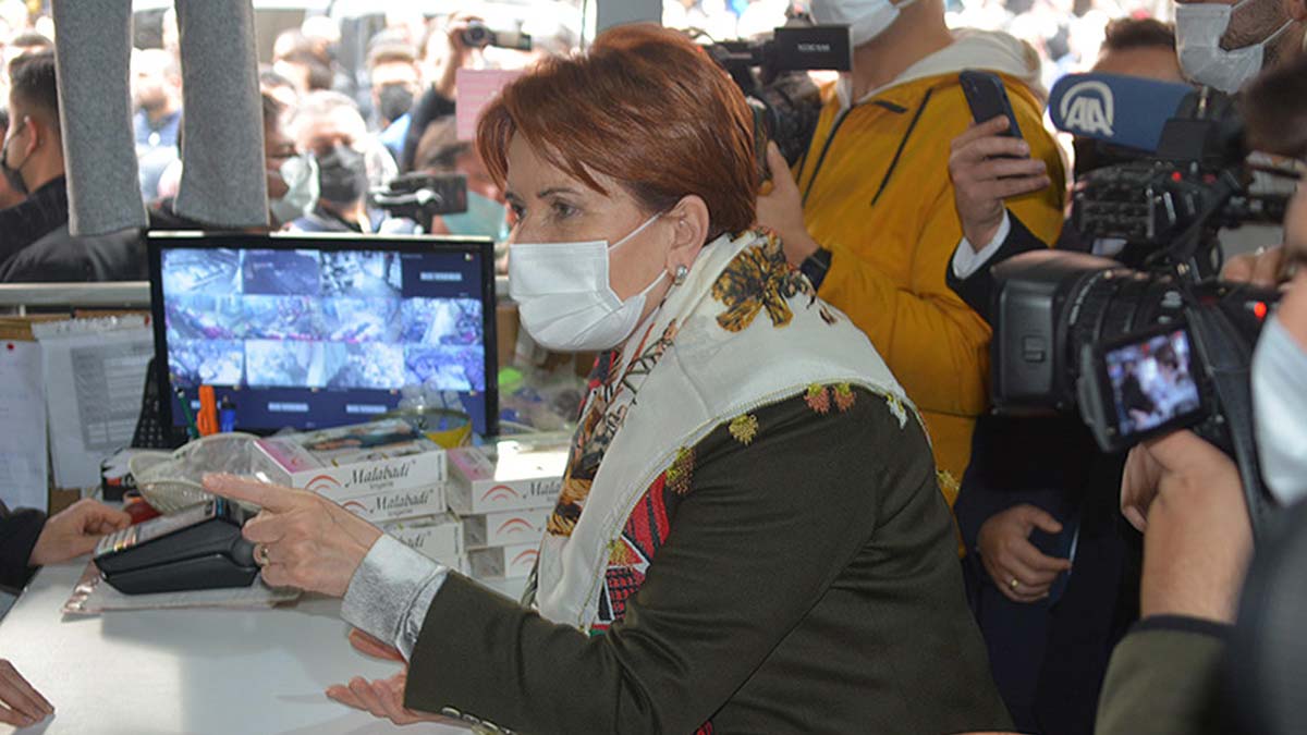 Akşener: Esnaf bu ülkenin bel kemiği