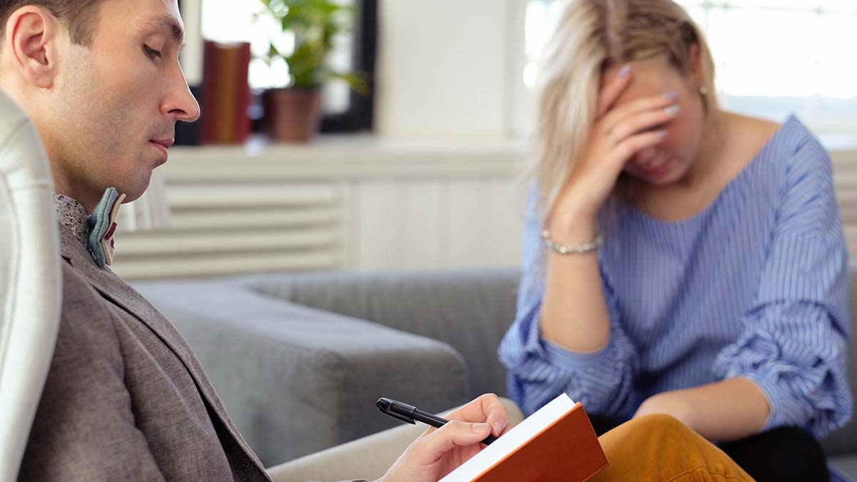 Psikoloğa gitmekten neden kaçıyoruz?