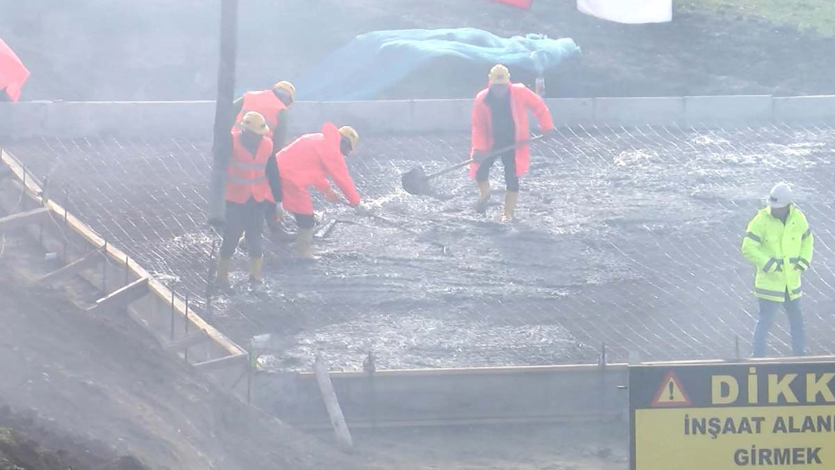 Milli Eğitim Bakanı Mahmut Özer, "Artık 'Aradığım elemanı bulamıyorum veya istediğim nitelikte bulamıyorum' retoriği tarih olacak. İhtiyaç duyulan insan kaynaklarına mesleki eğitim merkezleri ve mesleki teknik anadolu liseleri ile hızlıca ulaşacağız. Ülkelerin en önemli sermayesi beşeri sermayedir. Bizim de en önemli önceliğimiz beşeri sermayenin niteliğini yükseltmektir" dedi.