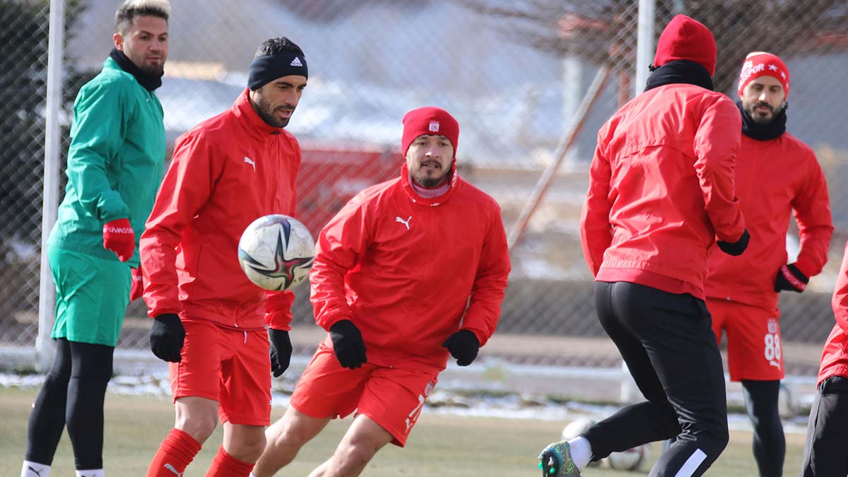 Demir Grup Sivasspor Yukatel Kayserispor maçına hazır