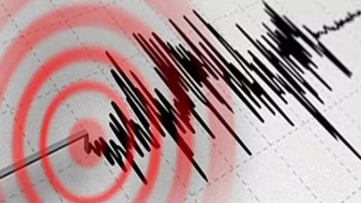 Anamur'da 3. 9 büyüklüğünde deprem
