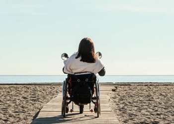 Engel bedende değil düşüncelerdedir