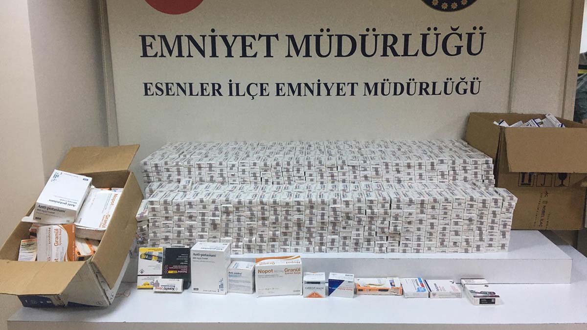 Esenler'de sahte ecza deposuna baskın