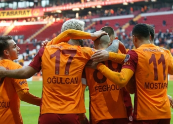 Galatasaray yeniden galibiyetle başladı