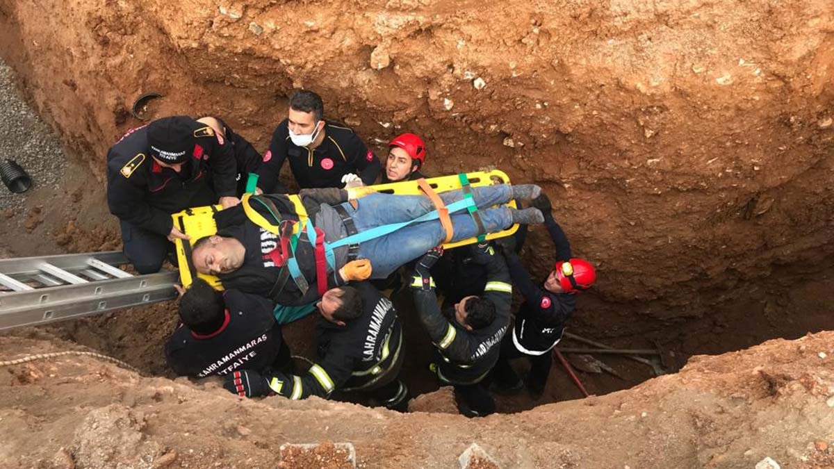Göçükte ağır yaralanan işçi hastaneye kaldırıldı