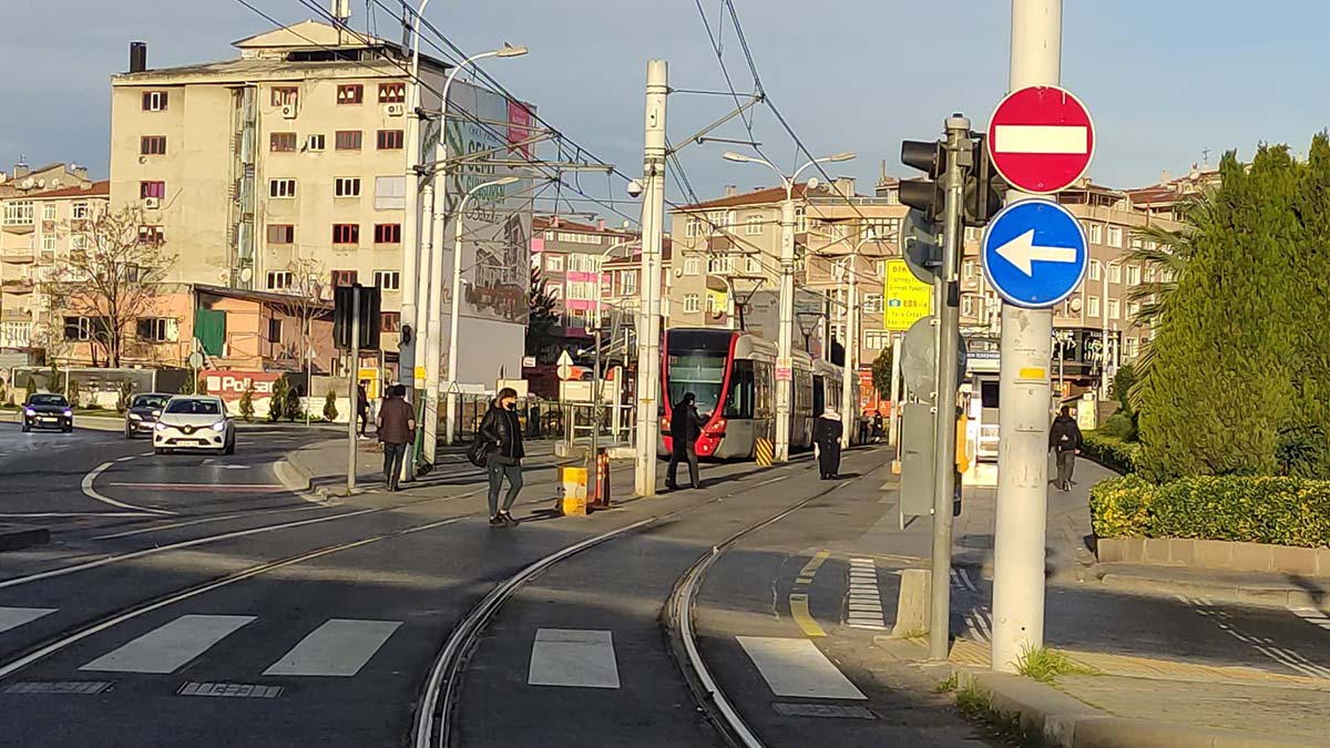 Güngören Tramvay İstasyonu'nda kaza