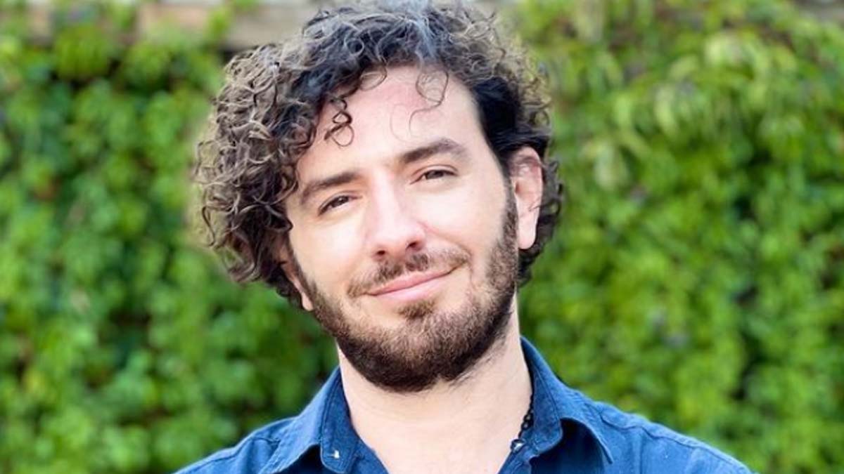 Sen yola çık yol sana görünür