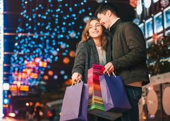 Pandeminin etkisinde yılbaşı alışverişi