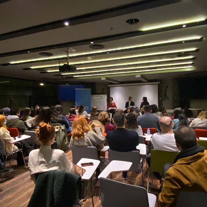 İletişimciler Meet Talk etkinliğinde buluştu