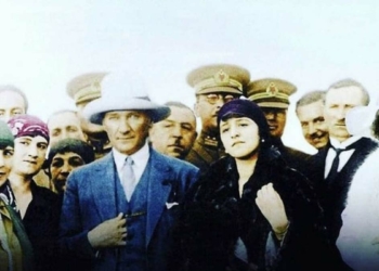 Cumhuriyet kadınının seçme ve seçilme hakkı