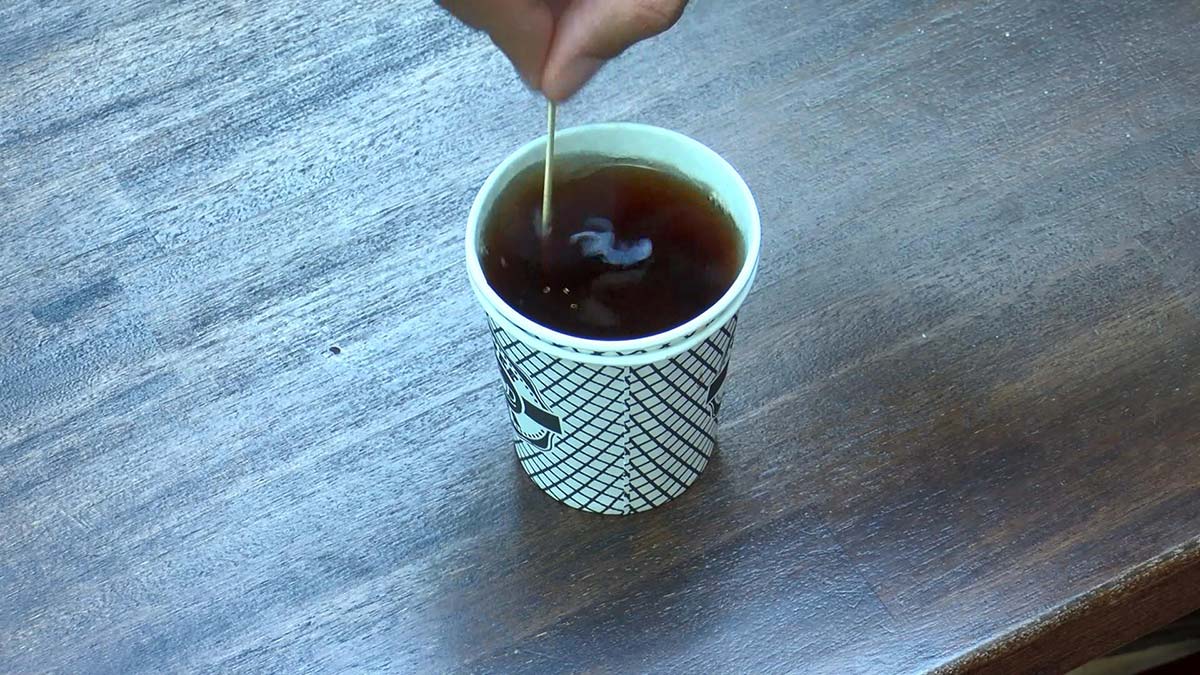 Karton bardaklar tehlike saçıyor