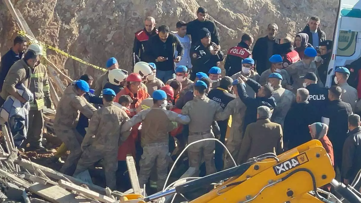 Mardin'de inşaatta göçük: 1 işçi öldü