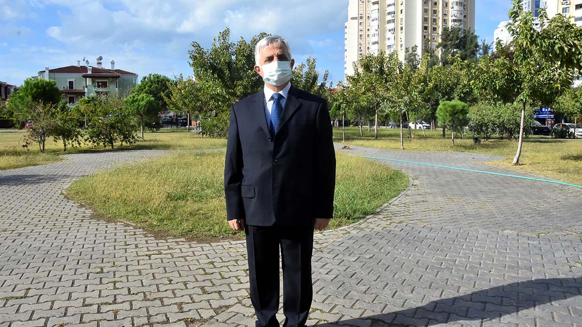 Sağlık Bakanlığı Koronavirüs Bilim Kurulu Üyesi Prof. Dr. Alper Şener, maske mesafe ve hijyen kurallarında yaşanan gevşemeyle birlikte grip vakaları arttı dedi.