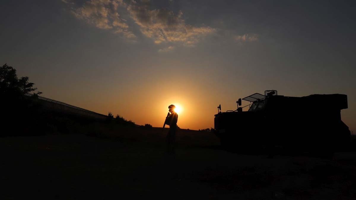 MSB: İran sınırında PKK/KCK'lı 5 kişi yakalandı