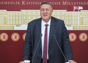 Halk Kütüphanelerine 10 yılda 12 milyon kitap alındı