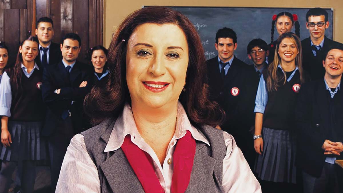 Hayat Bilgisi'nin Afeti, Kızlar Yurdu'nun Müstesnası, Üzgünüm Leyla'nın Leylası, Görgüsüzler'in Pervini iyi ki doğdun Perihan abla.