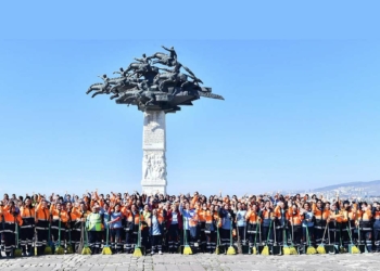 İzmir'e toz kondurmuyoruz