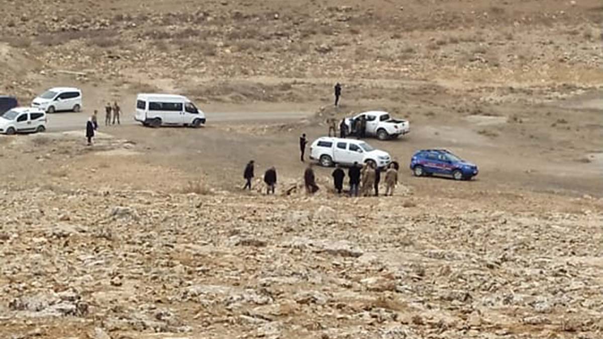 Şanlıurfa'da boş arazide kadın cesedi bulundu