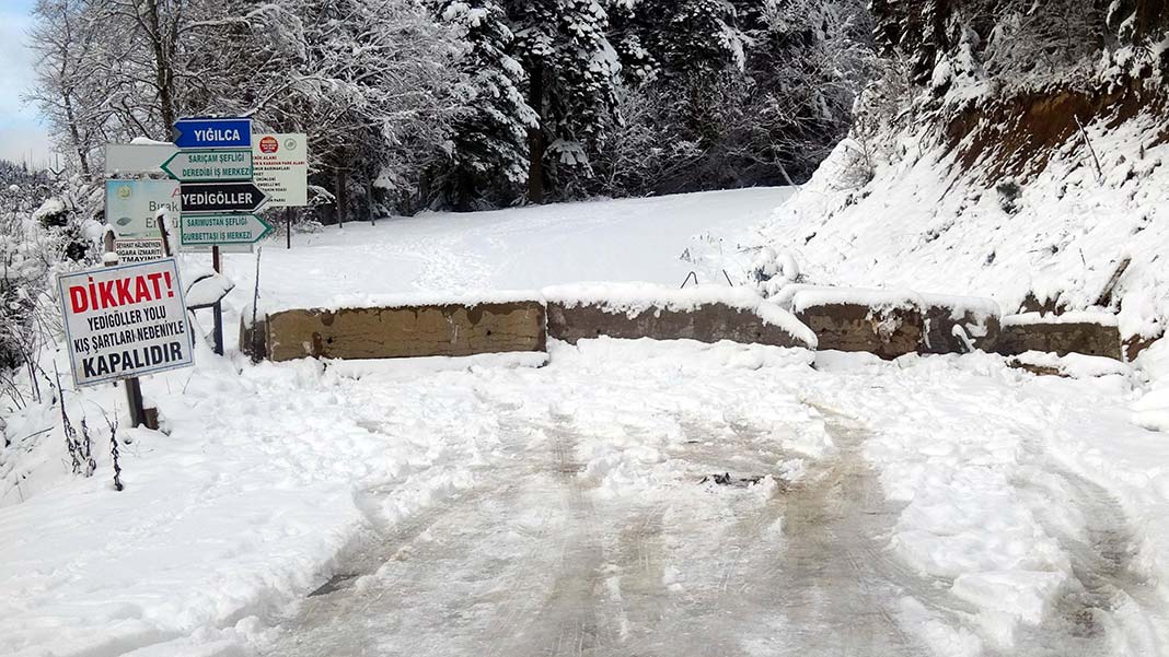 Yedigöller Milli Parkı yolu trafiğe kapatıldı