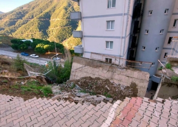 İstinat duvarı 30 yıl önce yapılmış