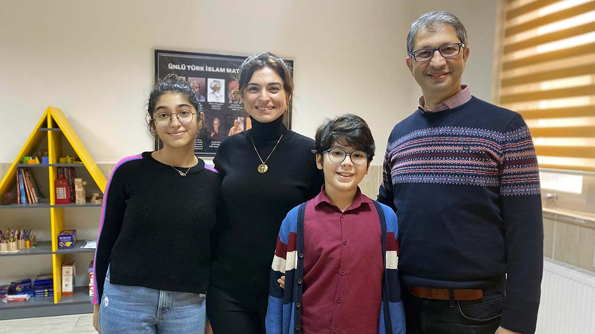 Ali Erdem matematikte dünya birincisi oldu