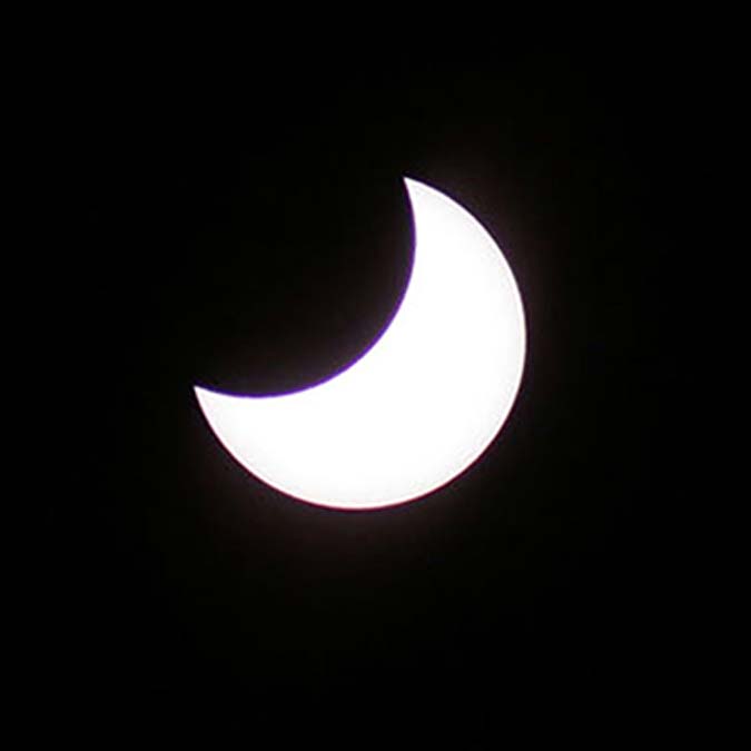 Bu yıl ikisi ay, ikisi güneş olmak üzere dört tutulma olayı gerçekleşecek. Bunlardan sadece 25 Ekim'de güneş tutulması Türkiye'den gözlenebilecek.