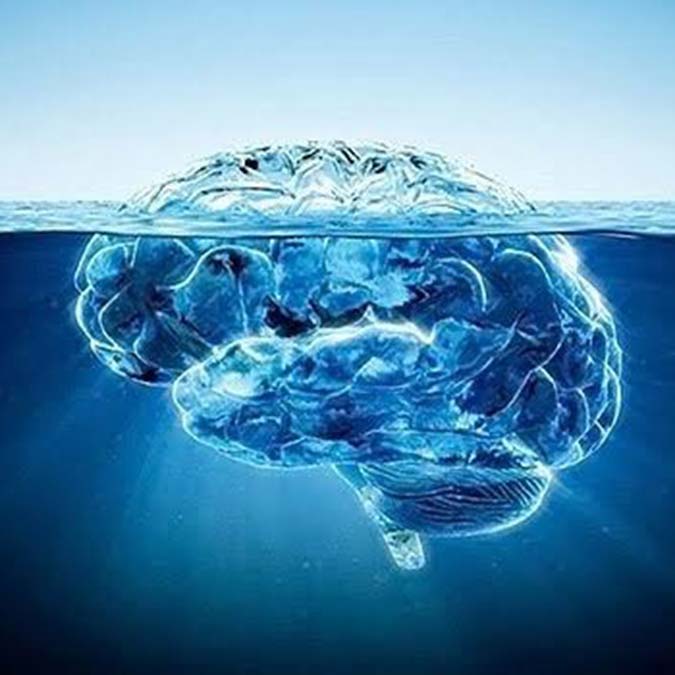 Unutursanız fısıldayan insanlar biriktirin