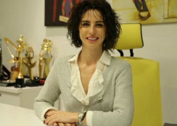 Ece Sirel ile sanat ropörtajı