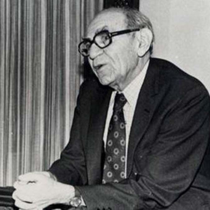 Pertev Naili Boratav Ayrıca bakınız: https://tr.wikipedia.org/wiki/Pertev_Naili_Boratav