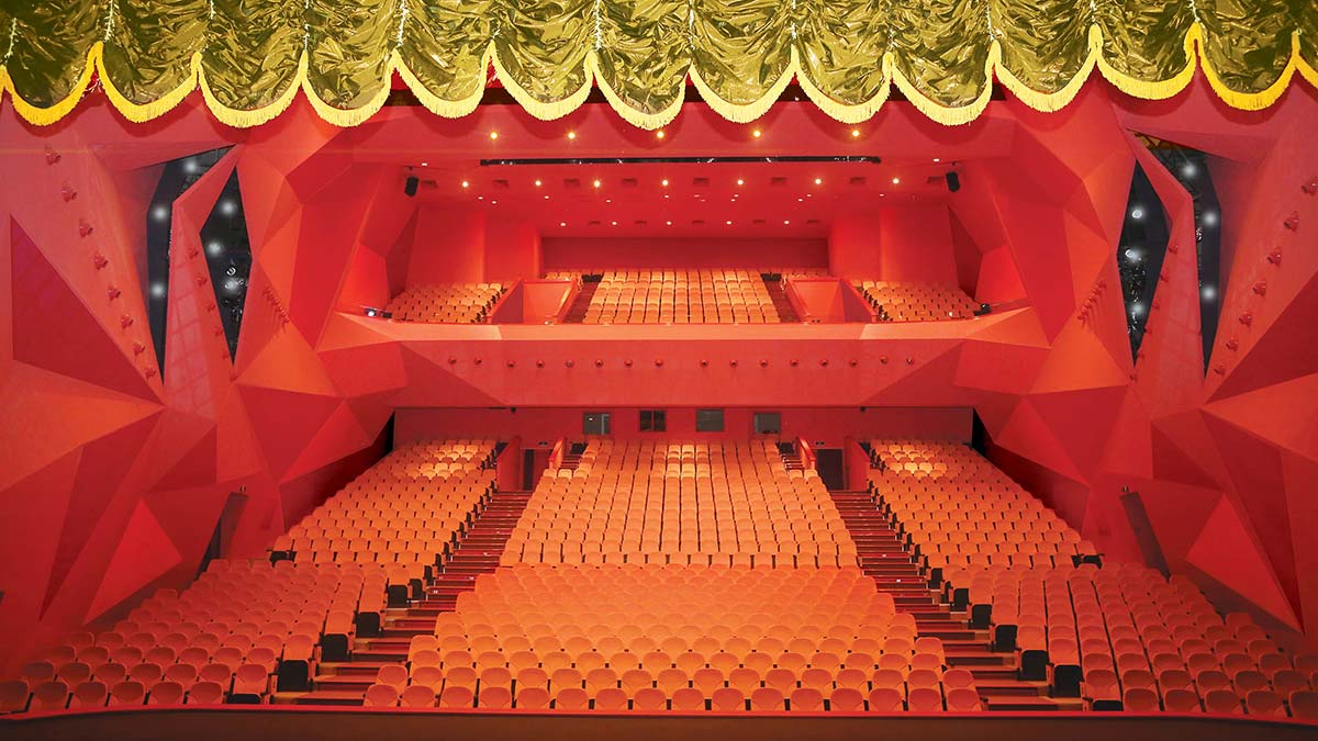 Eskişehir'de konser ve tiyatro oyunları ertelendi